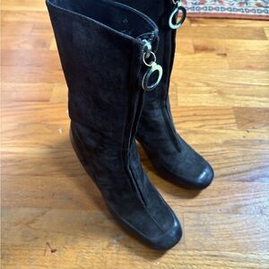 Marc Jacobs suede boots